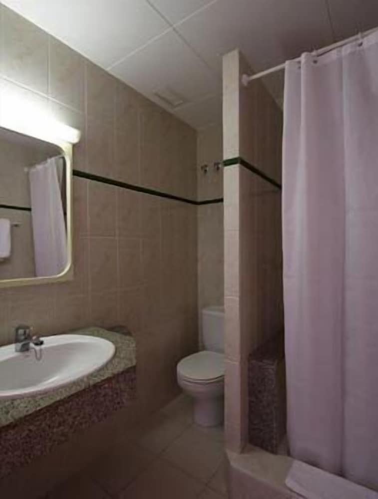 Hotel Ninays by null