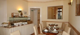 Hotel Classic Inn