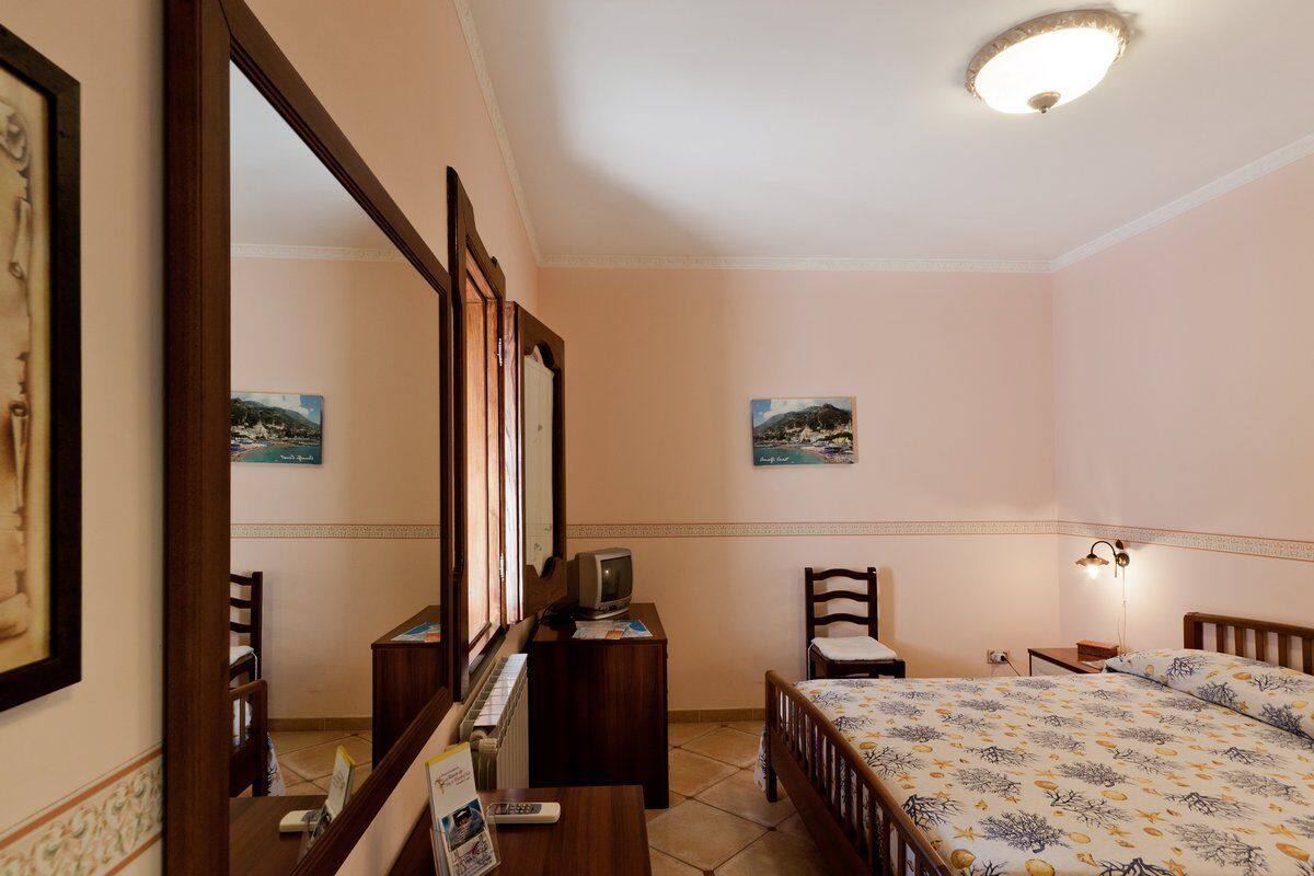 Habitación doble | Sábanas italianas Frette, wifi gratis y ropa de cama