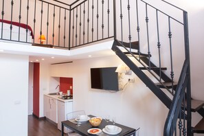 Superior-Studio | Wohnbereich | Flachbildfernseher