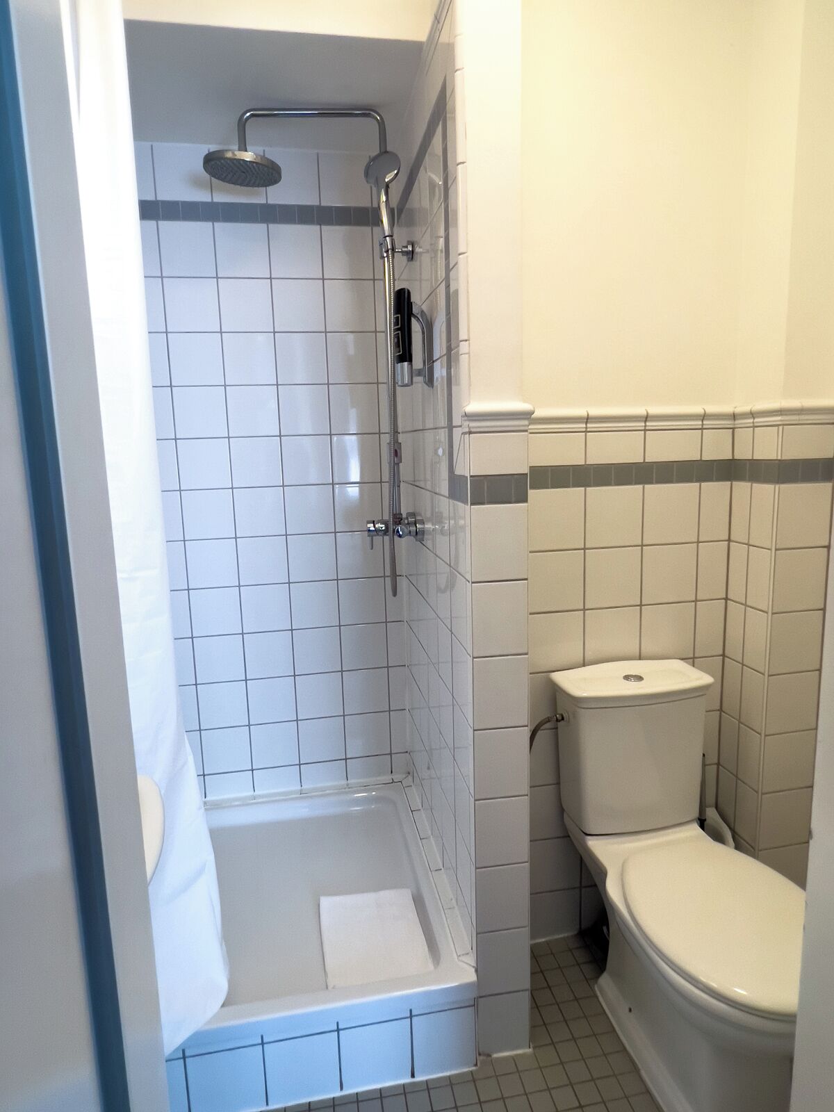 Photo - Hotel-Maison Am Olivaer Platz