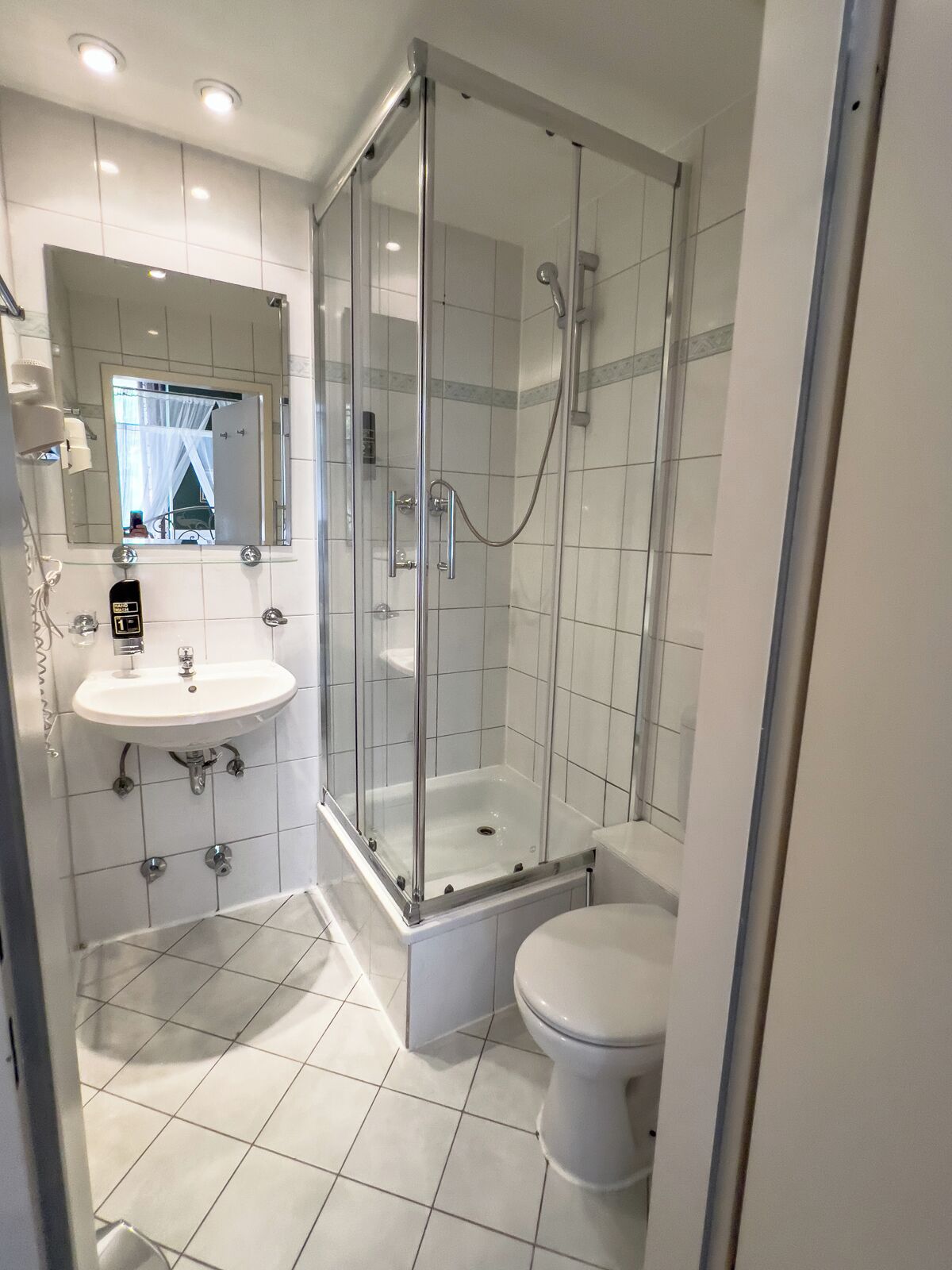 Photo - Hotel-Maison Am Olivaer Platz