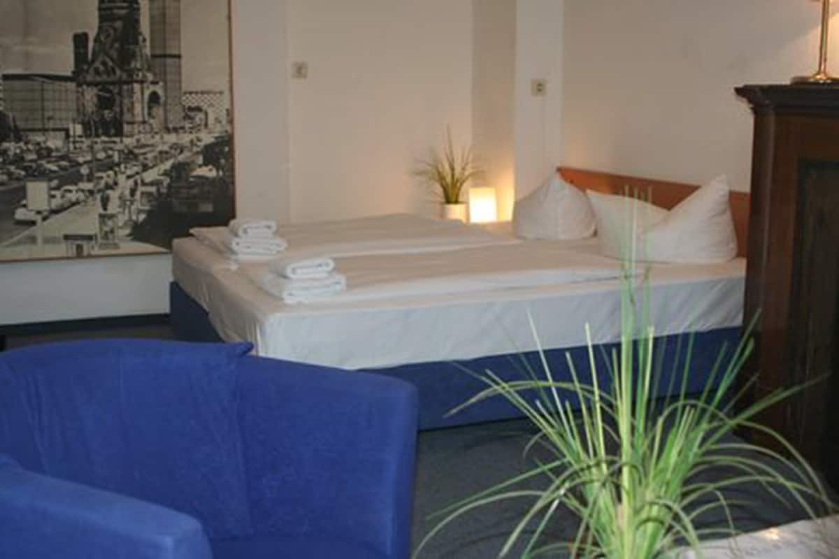 防过敏的被褥、客房内保险箱、遮光窗帘、熨斗/熨板