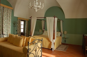 Junior-Suite, zum Garten hin