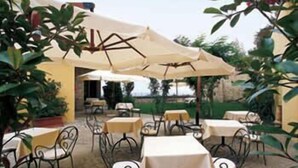 Outdoor dining - Martelletti (Cocconato)
