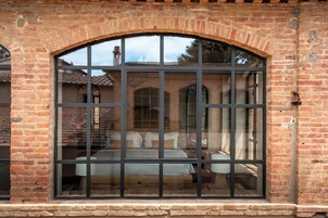 Sábanas italianas Frette, colchones con pillow-top y minibar 