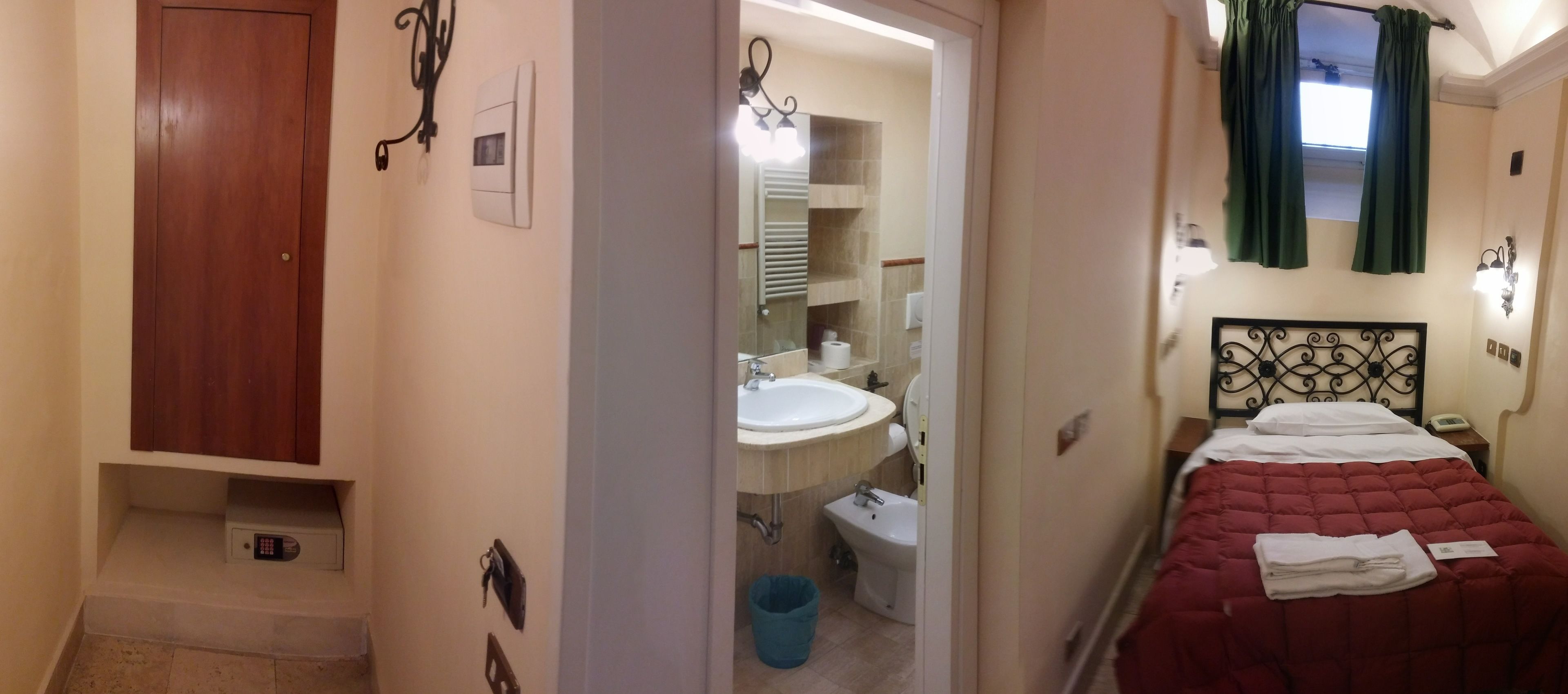 basic single room | 1 bedroom, in-room safe, desk, blackout curtains