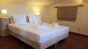 Deluxe Suite, 1 Bedroom | Cadar katil 