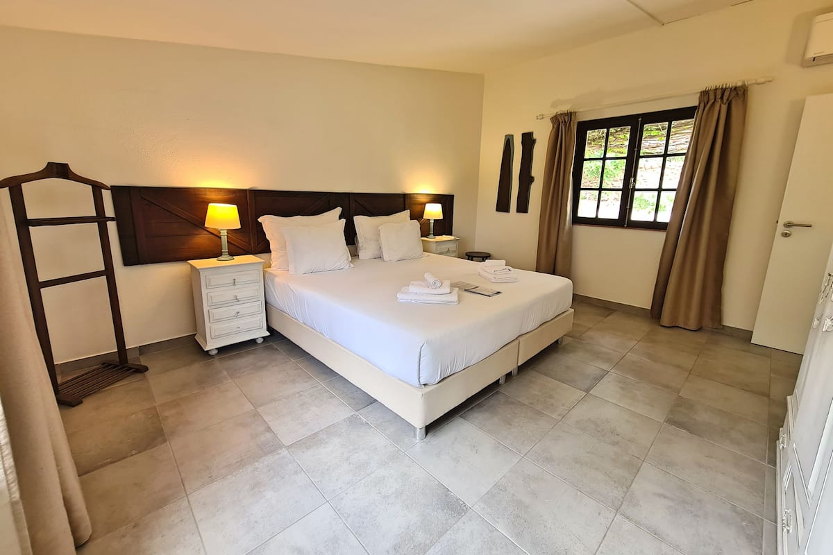 Superior Apart Daire | 2 yatak odası, çarşaf takımı