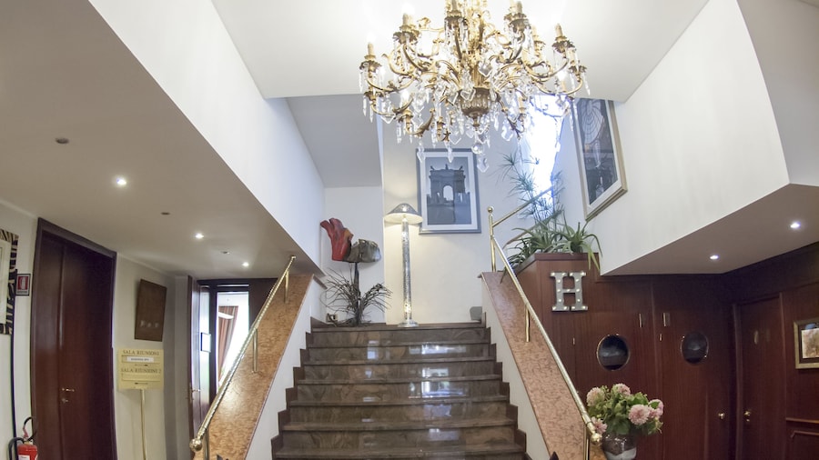 Hotel Bristol
