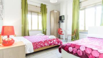 Desk, free WiFi, wheelchair access