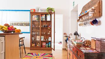 Apartamento familiar, 2 habitaciones, no fumadores, cocina básica | Detalle del interior