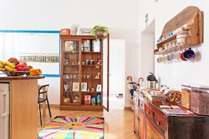 Family Apartment, 2 Bedrooms, Non Smoking, Kitchenette | Interior detail - Gli Artisti Apartments Rome (Rome)