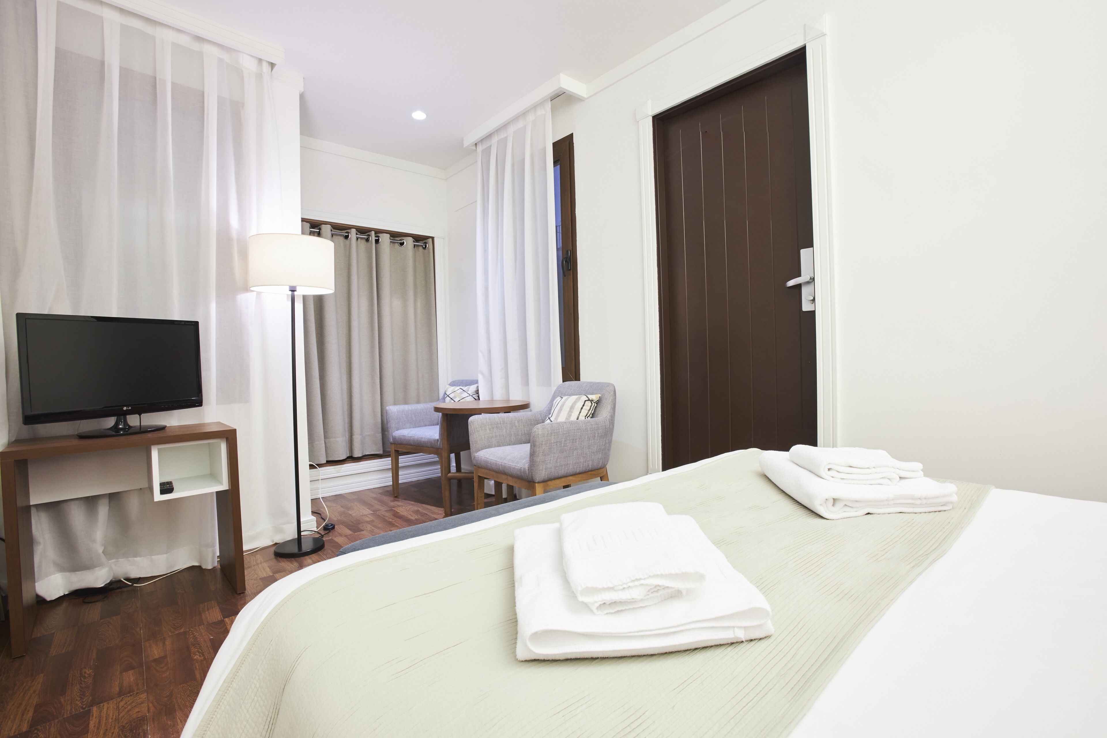 superior double room | living area | led tv, ipod dock, mp3 dock