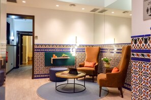 Télévision LED, station d'accueil iPod, station d'accueil MP3