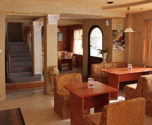 Lobby lounge - Antik (Varna)
