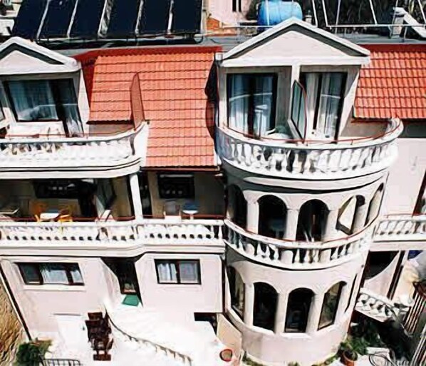 Exterior - Antik (Varna)