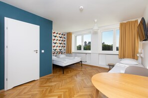 华丽双人房 | 熨斗/熨板、免费 WiFi、床单