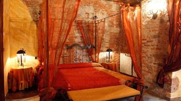 1 bedroom, minibar, individually decorated, free WiFi