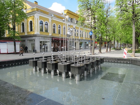 Front of property. Hotel Metropolis
