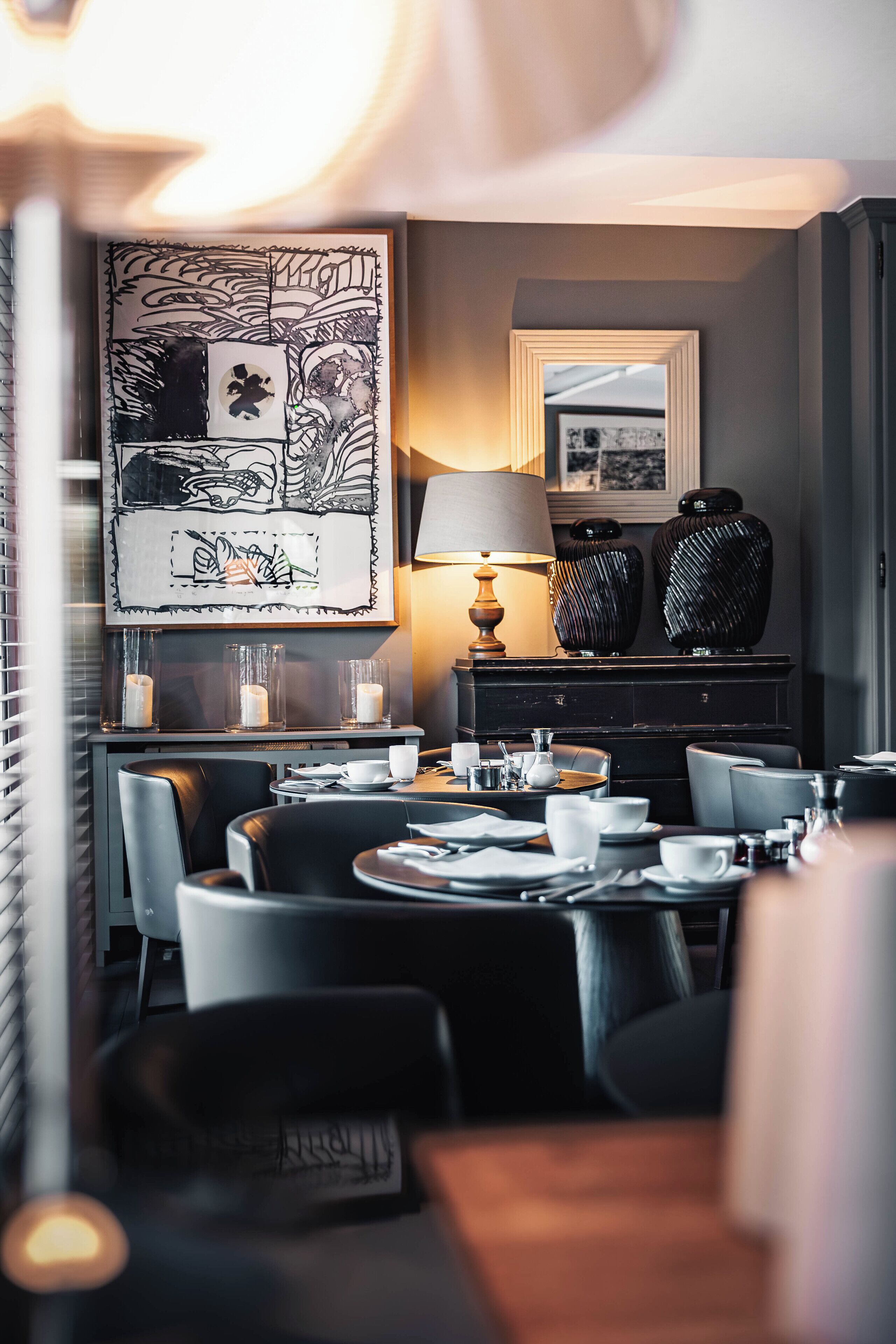 breakfast, lunch, dinner served; french cuisine