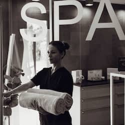 Steam room, Turkish bath, body treatments, hot stone massages