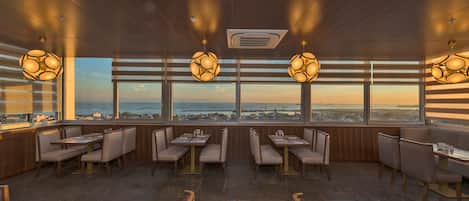 Breakfast, lunch, dinner served; Turkish cuisine