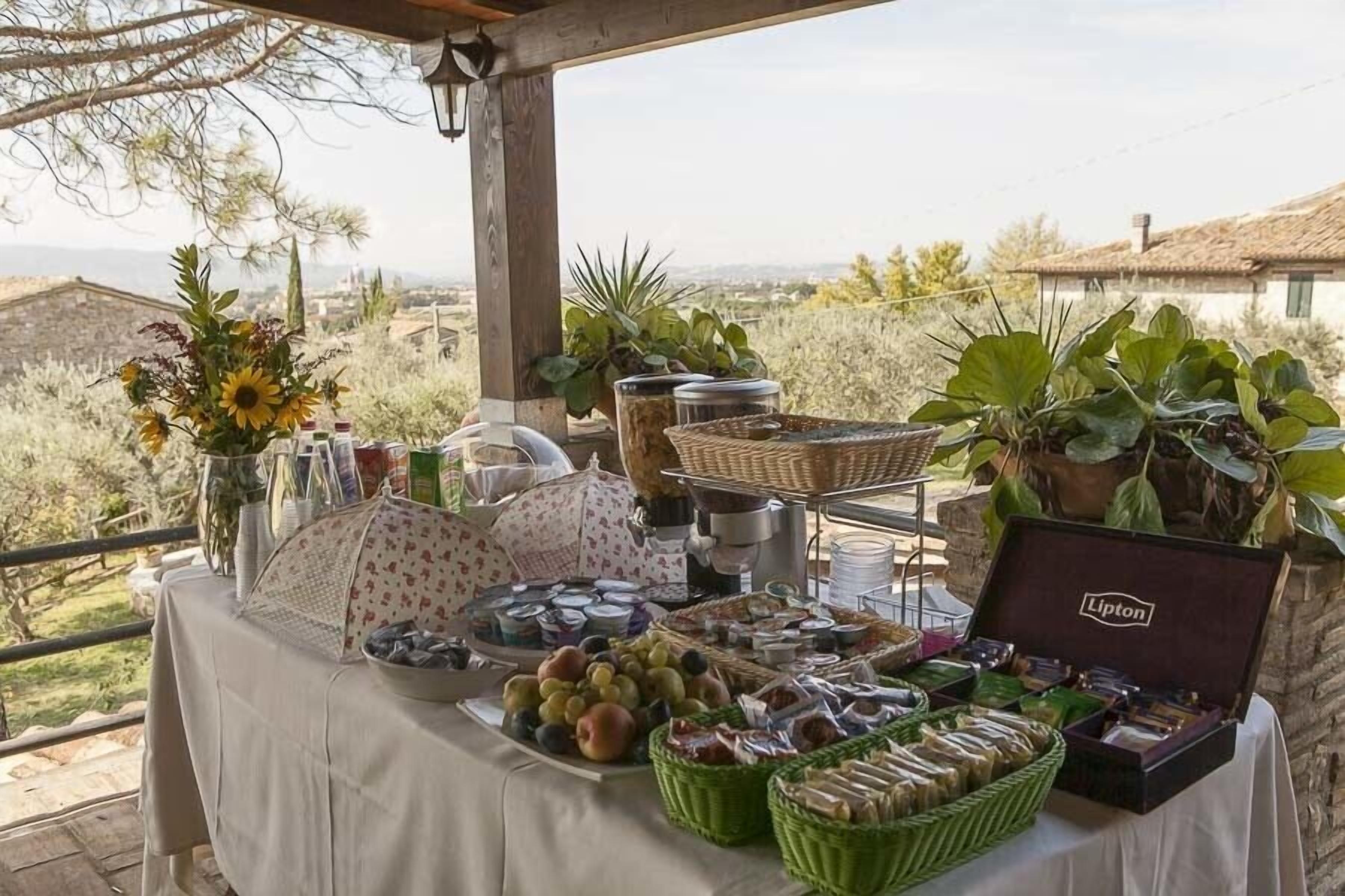 Petit déjeuner buffet compris tous les jours