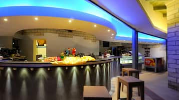 Poolside bar