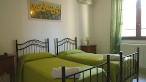 1 bedroom, Egyptian cotton sheets, premium bedding, desk - Salento Vacanze (Maglie)
