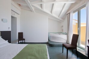 Junior Suite With Hot Tub
