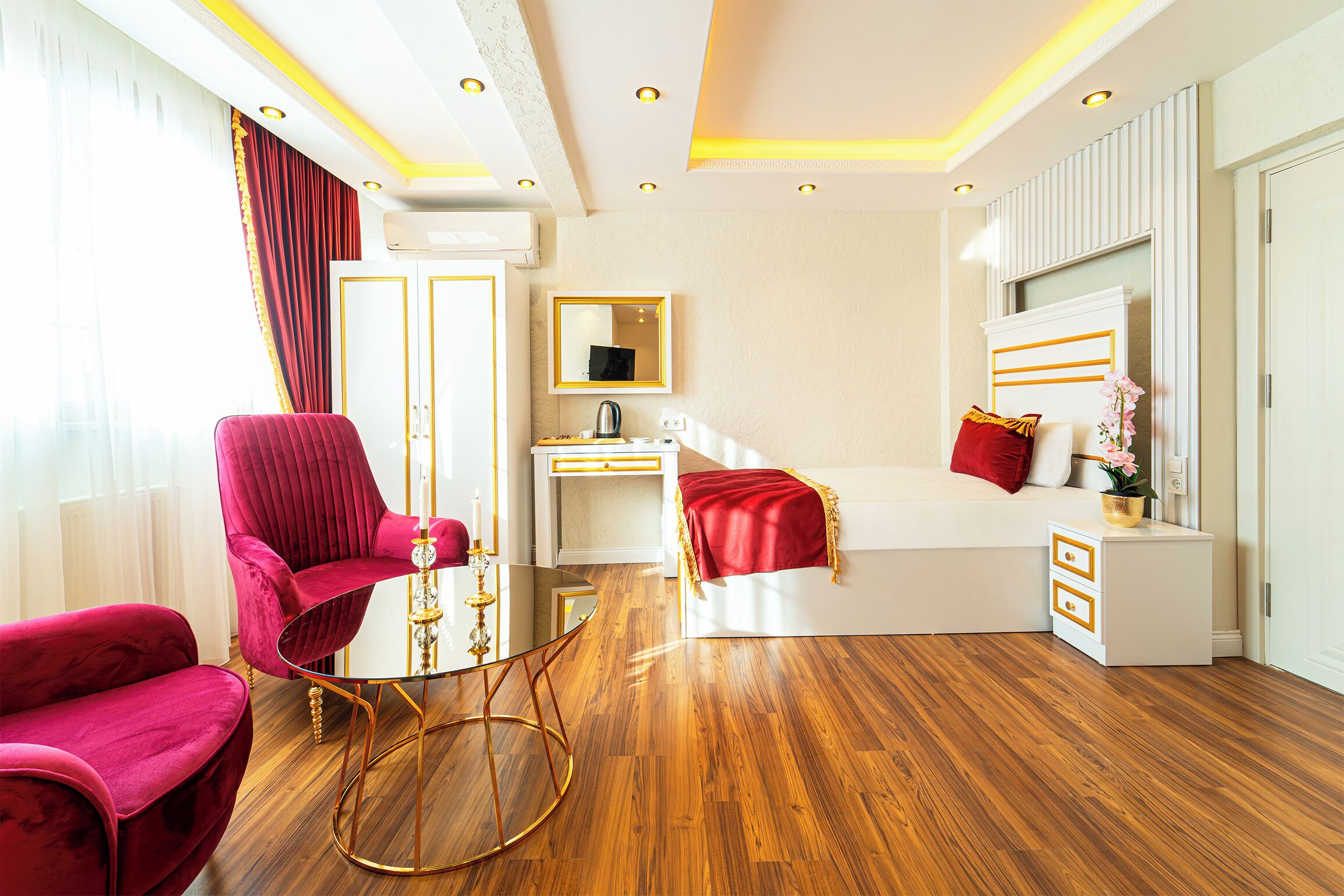 Tremannsrom – exclusive, sjøutsikt | Sengetøy i egyptisk bomull, sengetøy av topp kvalitet og dundyner