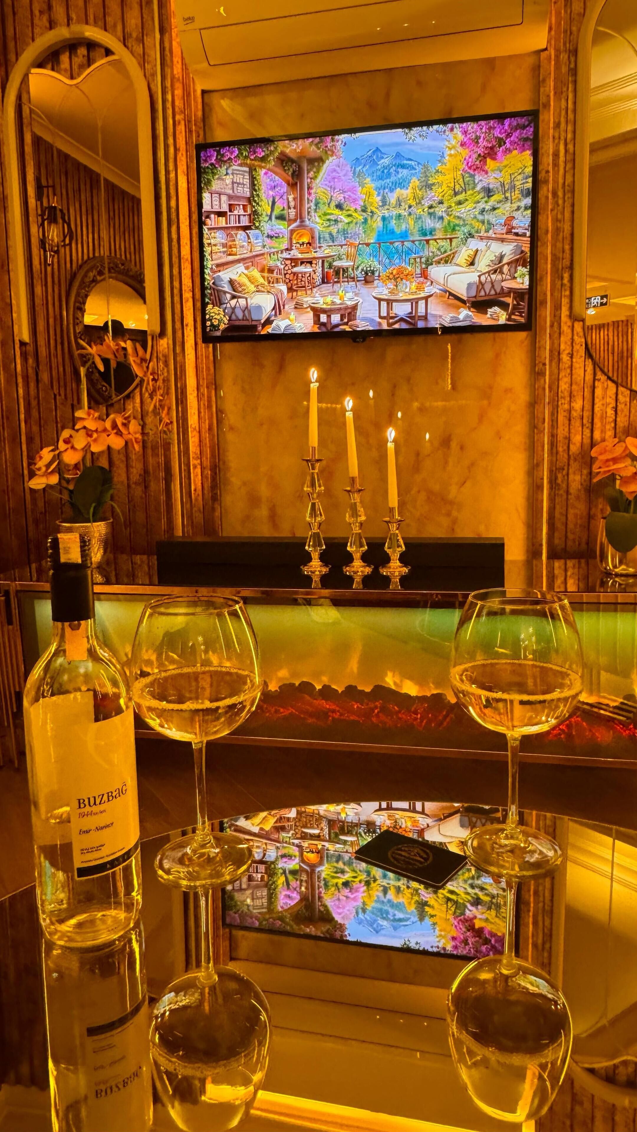 Deluxe Suite | Reception