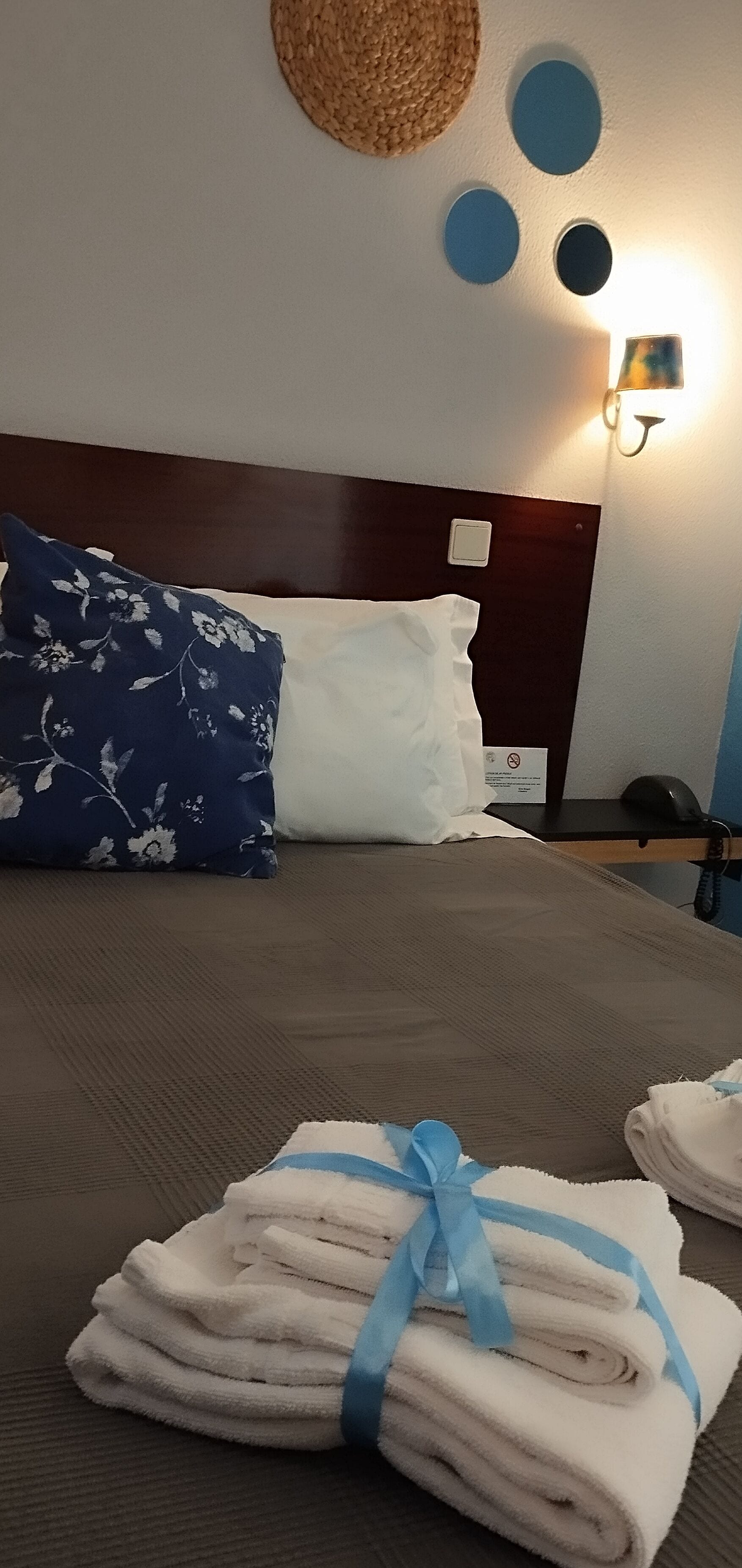 double room | 1 bedroom, desk, blackout curtains, free wifi