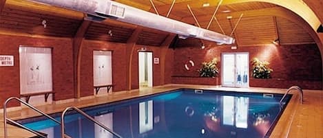 Innenpool, Außenpool