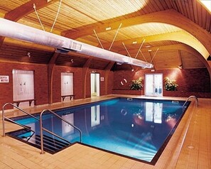 Indoor pool, outdoor pool - The Red House Hotel (Torquay)