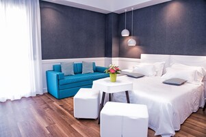Minibar, in-room safe, desk, soundproofing