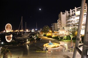 Fyrir utan