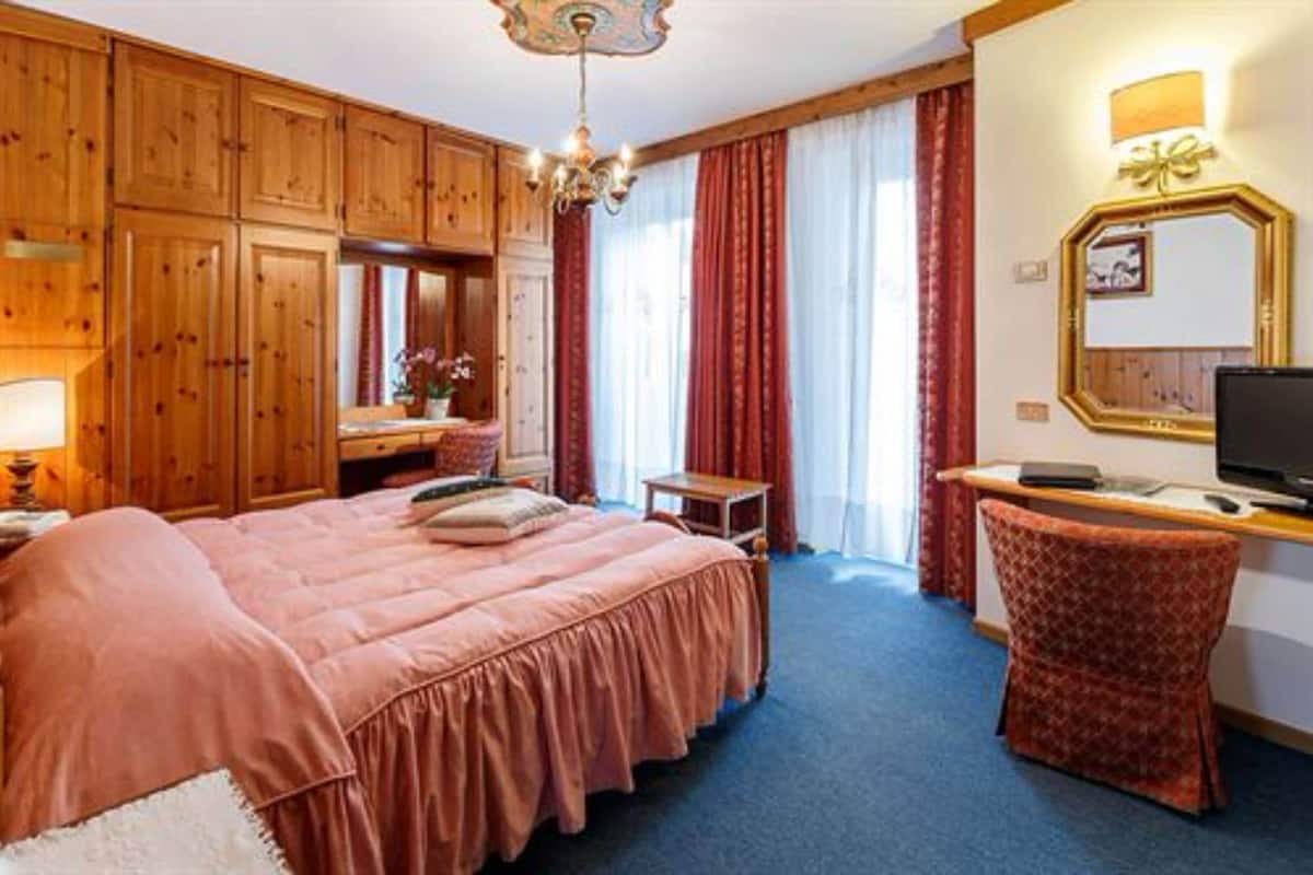 Premium bedding, down comforters, Select Comfort beds, minibar