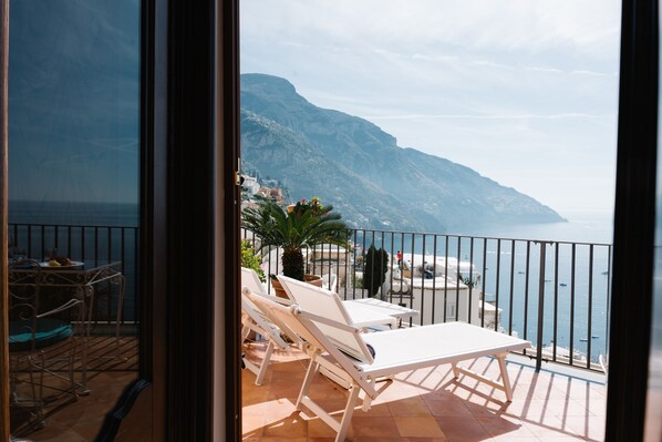 Deluxe Double or Twin Room | Terrace/patio - Villa Principe Giovanni (Positano)