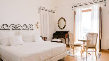 Deluxe Double or Twin Room | Premium bedding, pillow-top beds, minibar, in-room safe