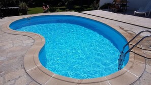 Outdoor pool, a natural pool - Solar dos Marcos Rural Accommodation (Mogadouro)