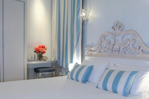 Ropa de cama hipoalergénica y minibar 