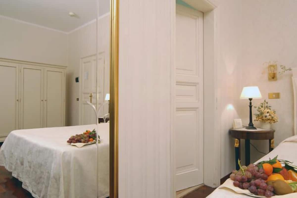 Minibar, desk, iron/ironing board (on request), cribs (surcharge)