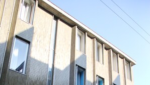 تفاصيل الفندق من الخارج