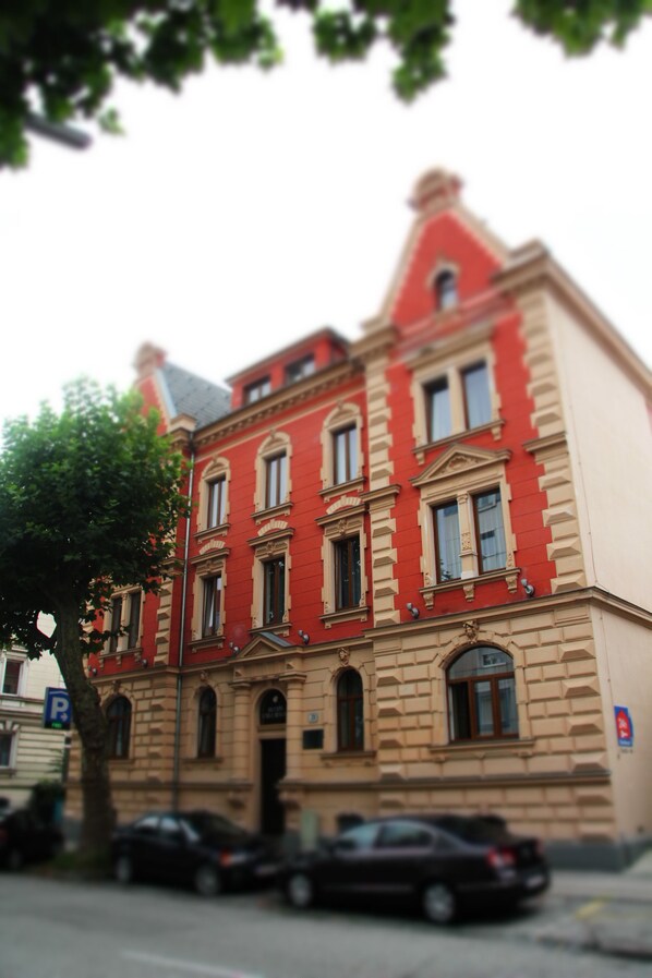 Exterior - Alexandra (Wels)