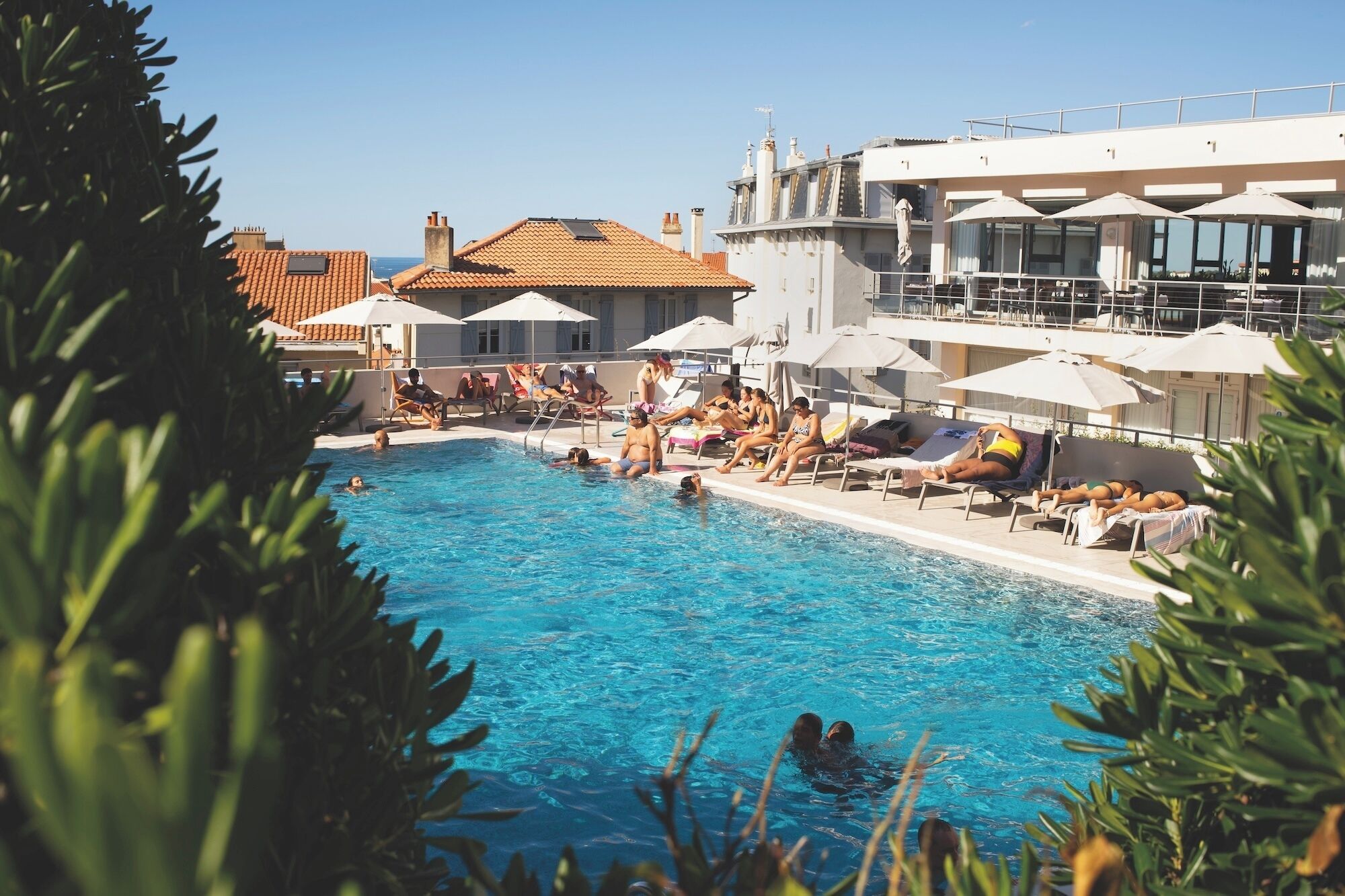 Piscine extérieure (ouverte en saison)