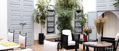 Suite (Jacaranda) | Terrace/patio