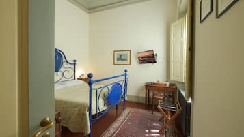 Double Room (with external private bathroom) | Premium bedding, pillowtop beds, in-room safe, desk