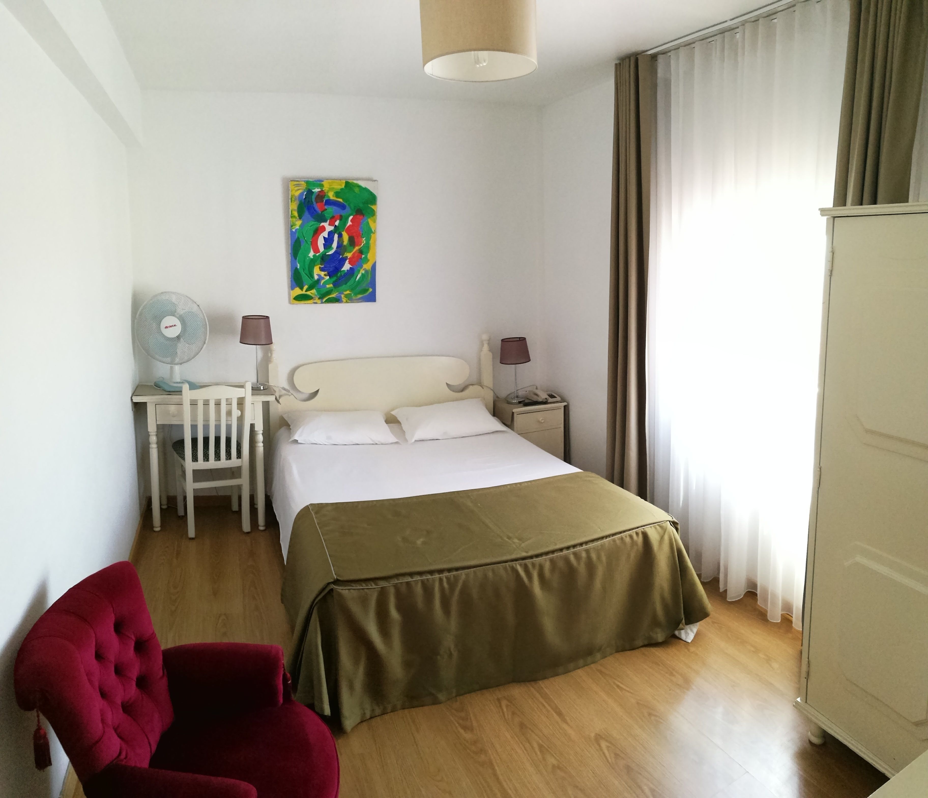 in-room safe, desk, iron/ironing board, free wifi